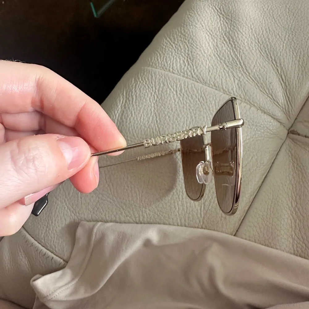 Burberry Brown sunglasses - Picture 2 of 3